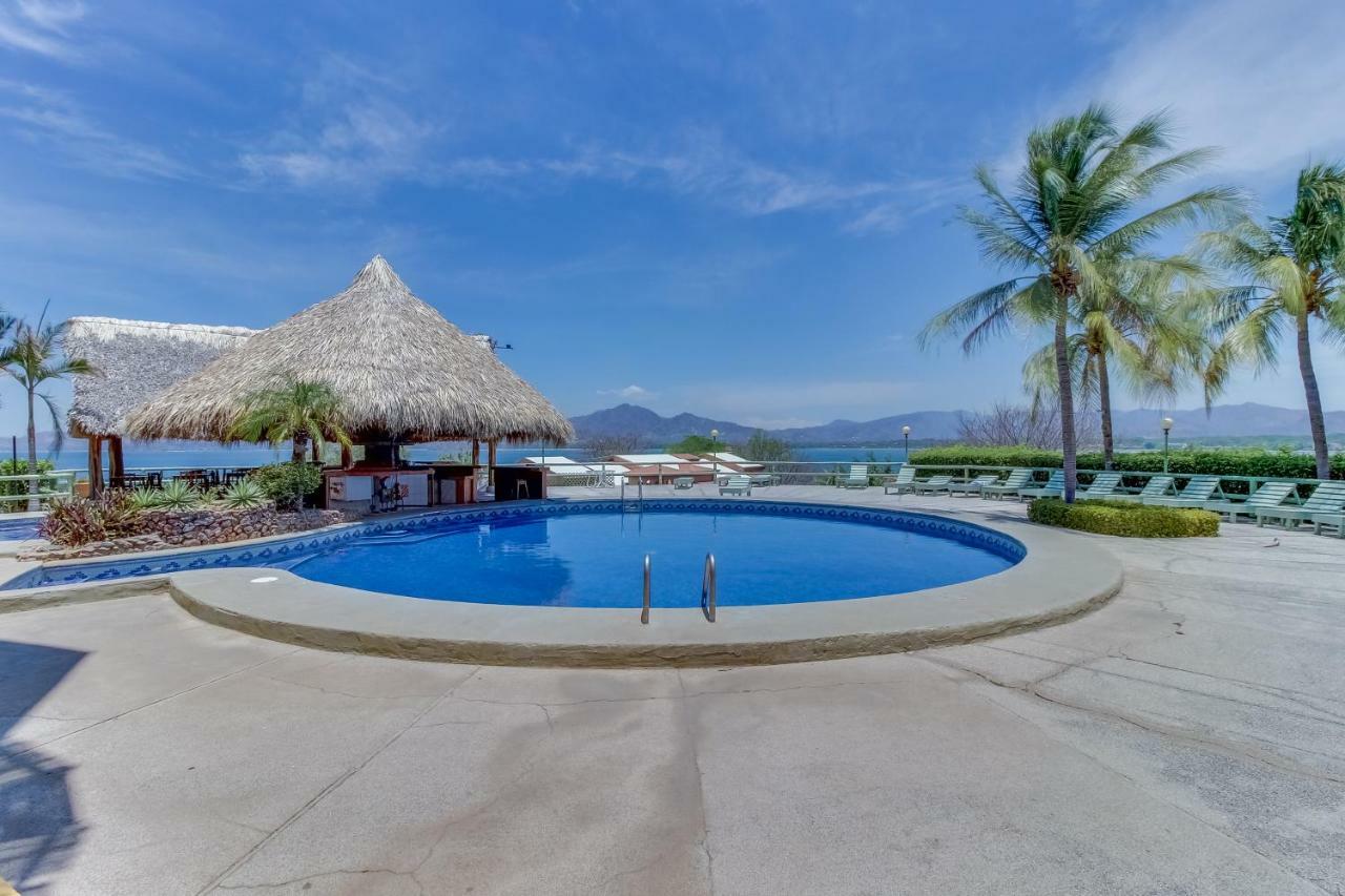 Flamingo Marina Resort Pacific North Coast Esterno foto
